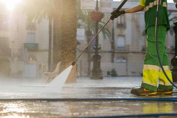 Best Commercial Pressure Washing in Pine Manor, FL